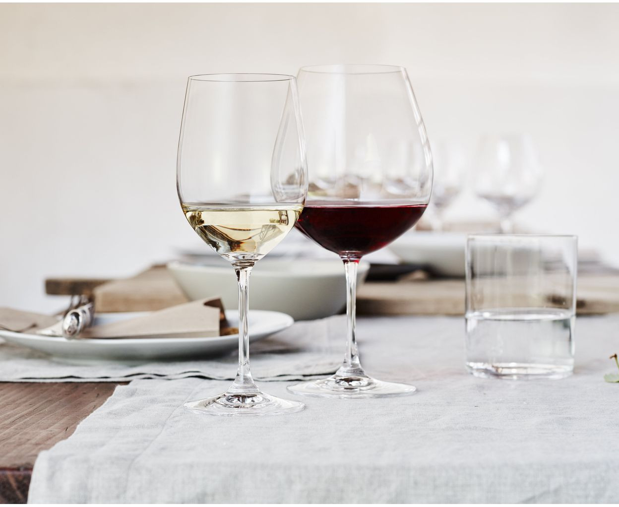Набір келихів для червоного вина Pinot Noir 0,7 л 2 шт Riedel Vinum (6416/07) - Фото nav 5