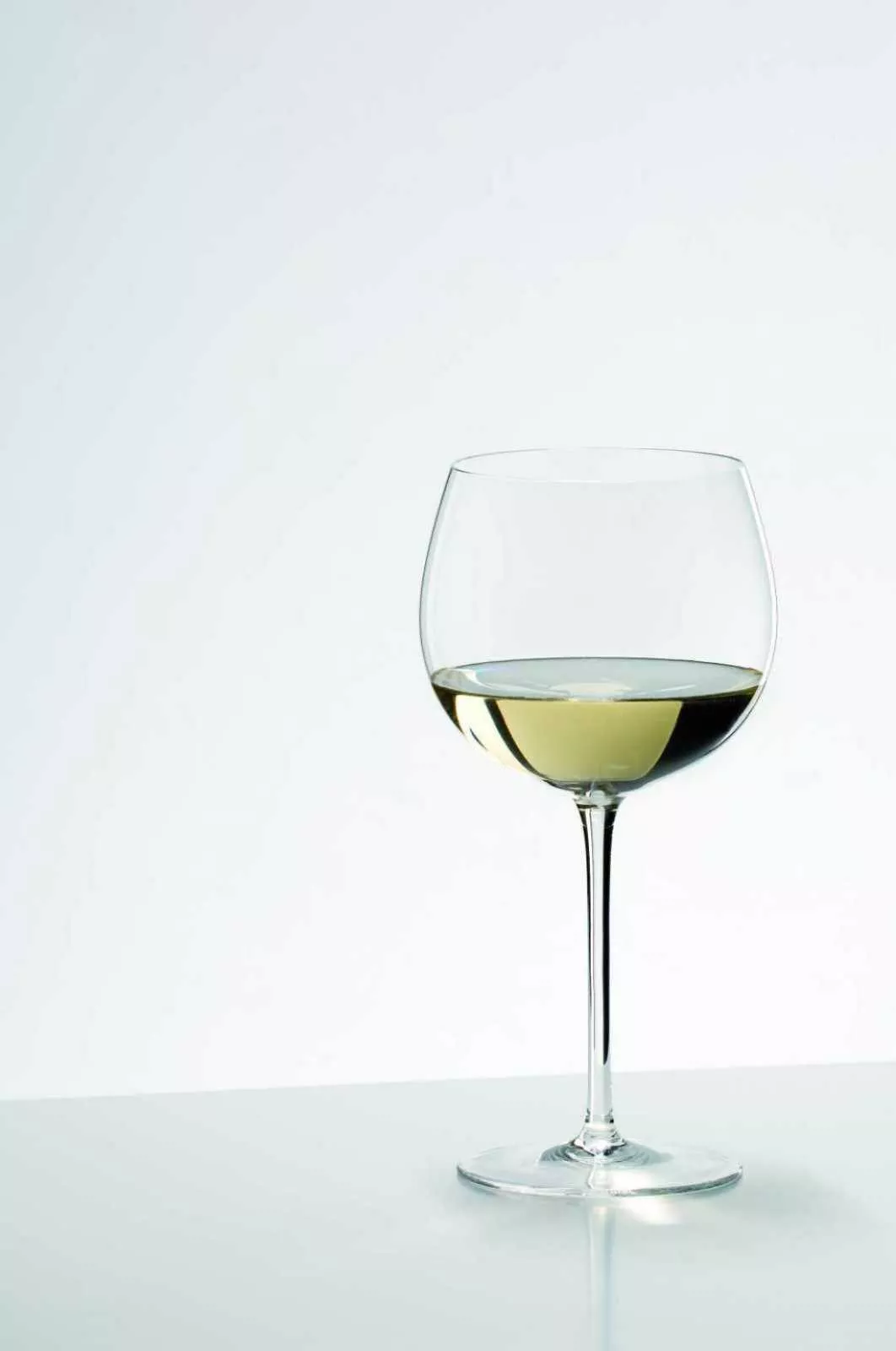 Келих для білого вина MONTRACHET 0,52 л Riedel Sommeliers (4400/07) - Фото nav 5